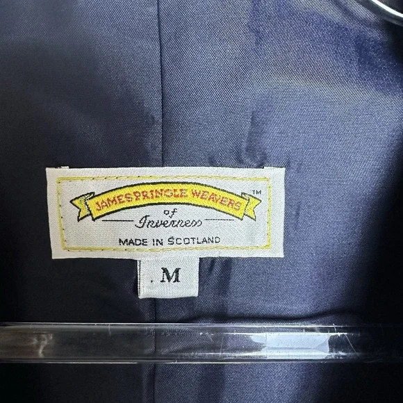 James Pringle Weavers Red Green Tartan Wool Vest Size Medium Made In Scotland - Picture 5 of 7